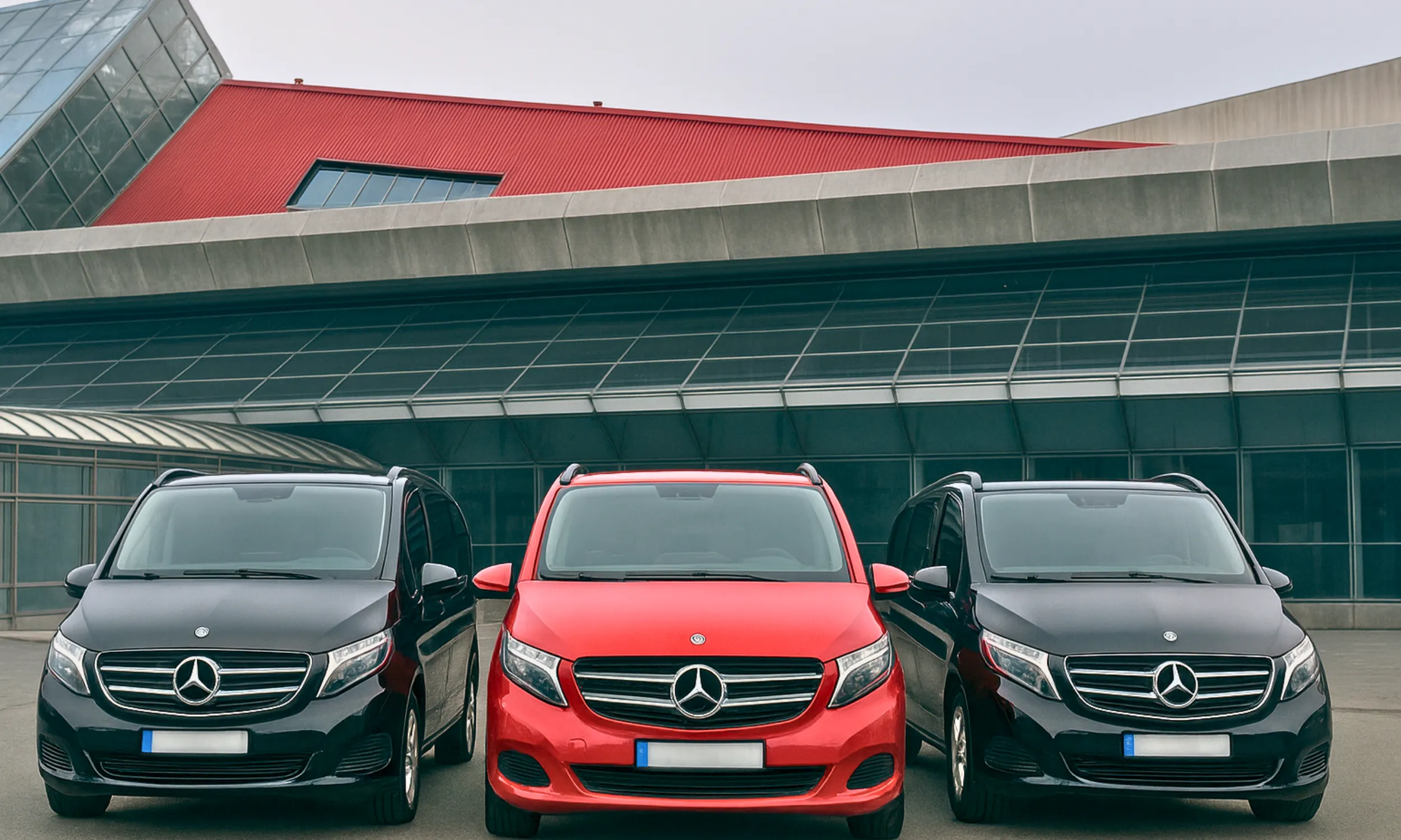 Traslado en sedán compacto: Keflavik ↔ Reikiavik